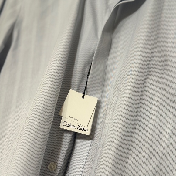 Calvin Klein Non-Iron Shirt M - Ballad Blue Delicate Stripe w/ Original Tags - Picture 9 of 11
